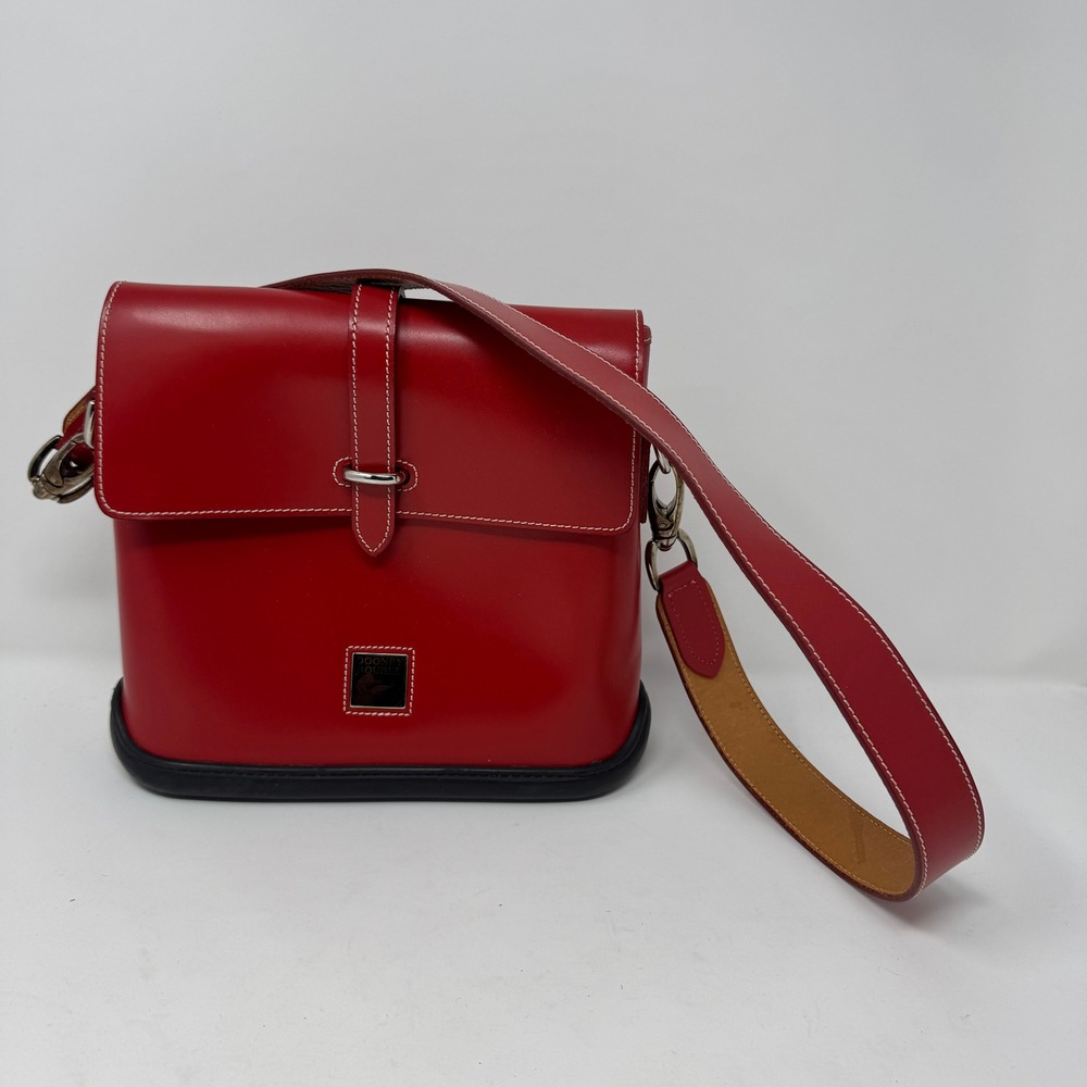 Vintage Dooney & Bourke Womens Parosole Crossbody Bag Red Preowned Leather USA